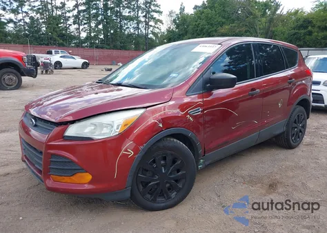 2014 Ford Escape S z USA, uszkodzony, nr VIN 1FMCU0F7XEUC34695